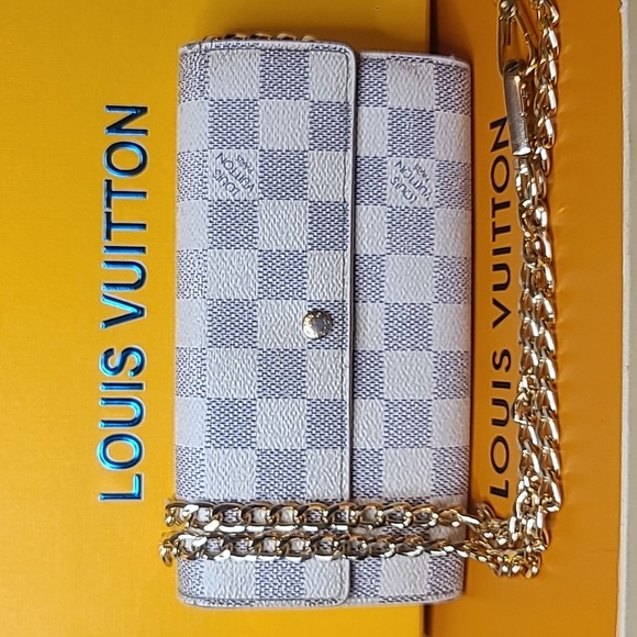Louis Vuitton Handbags - LOUIS VUITTON 2007 DAMIER AZUR PORTOFEUIL SARAH N61735